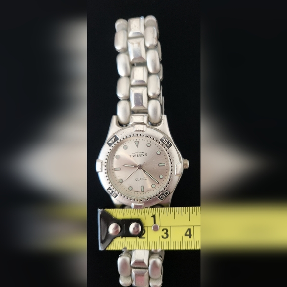 Trademark Twelve Quartz Collection Gentleman’s Watch - Picture 4 of 8